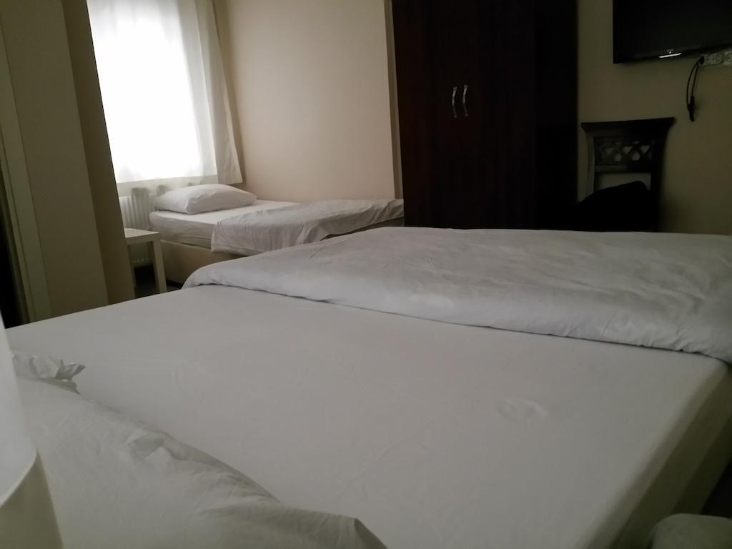 Stad Pansiyon Aile Istambul Chambre photo